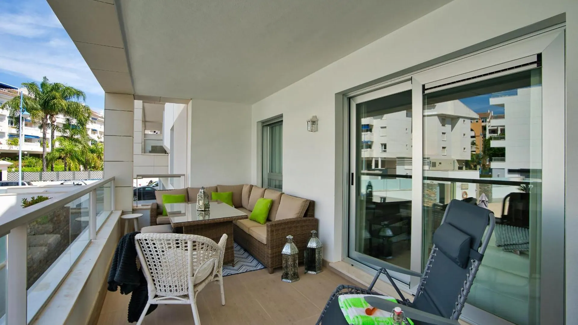 Centrico Apartamento Cerca Playa San Pedro 马尔韦利亚 0*,