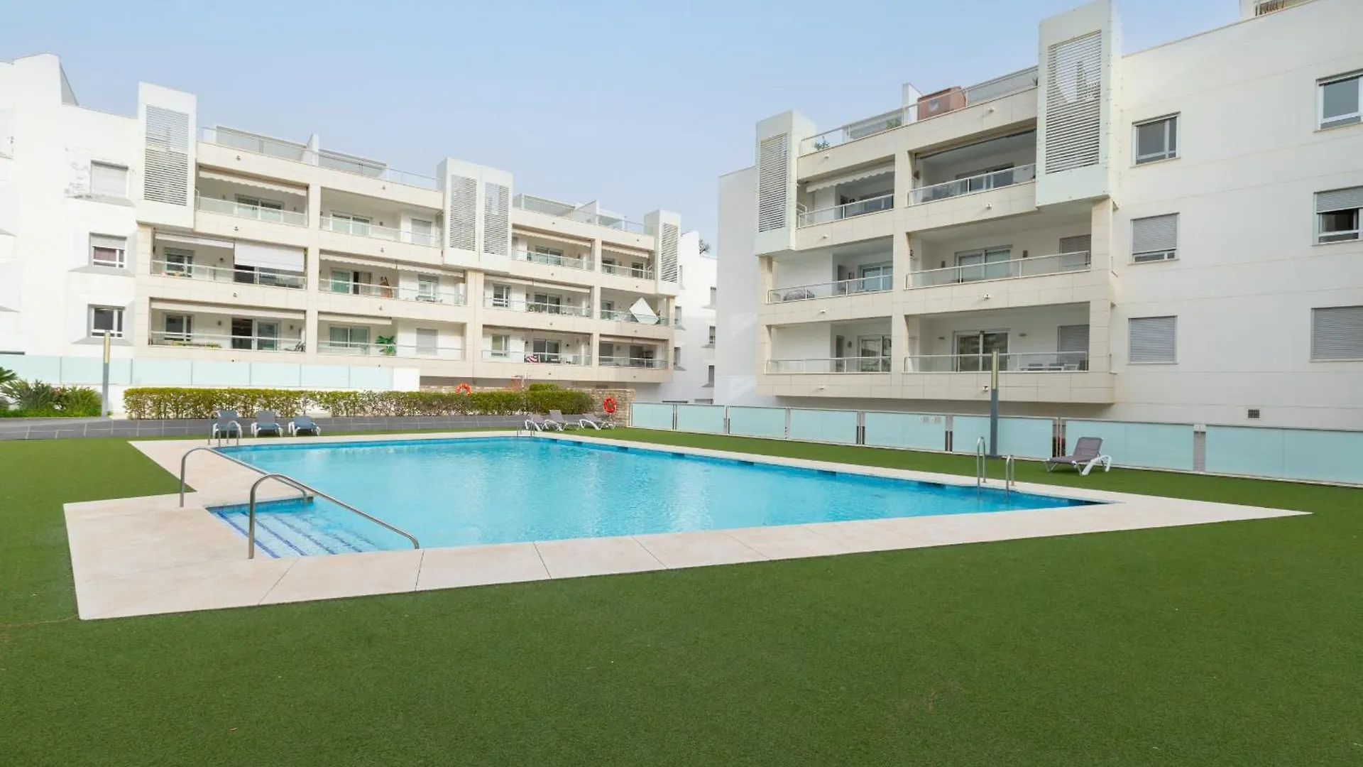 公寓 Centrico Apartamento Cerca Playa San Pedro 马尔韦利亚 西班牙