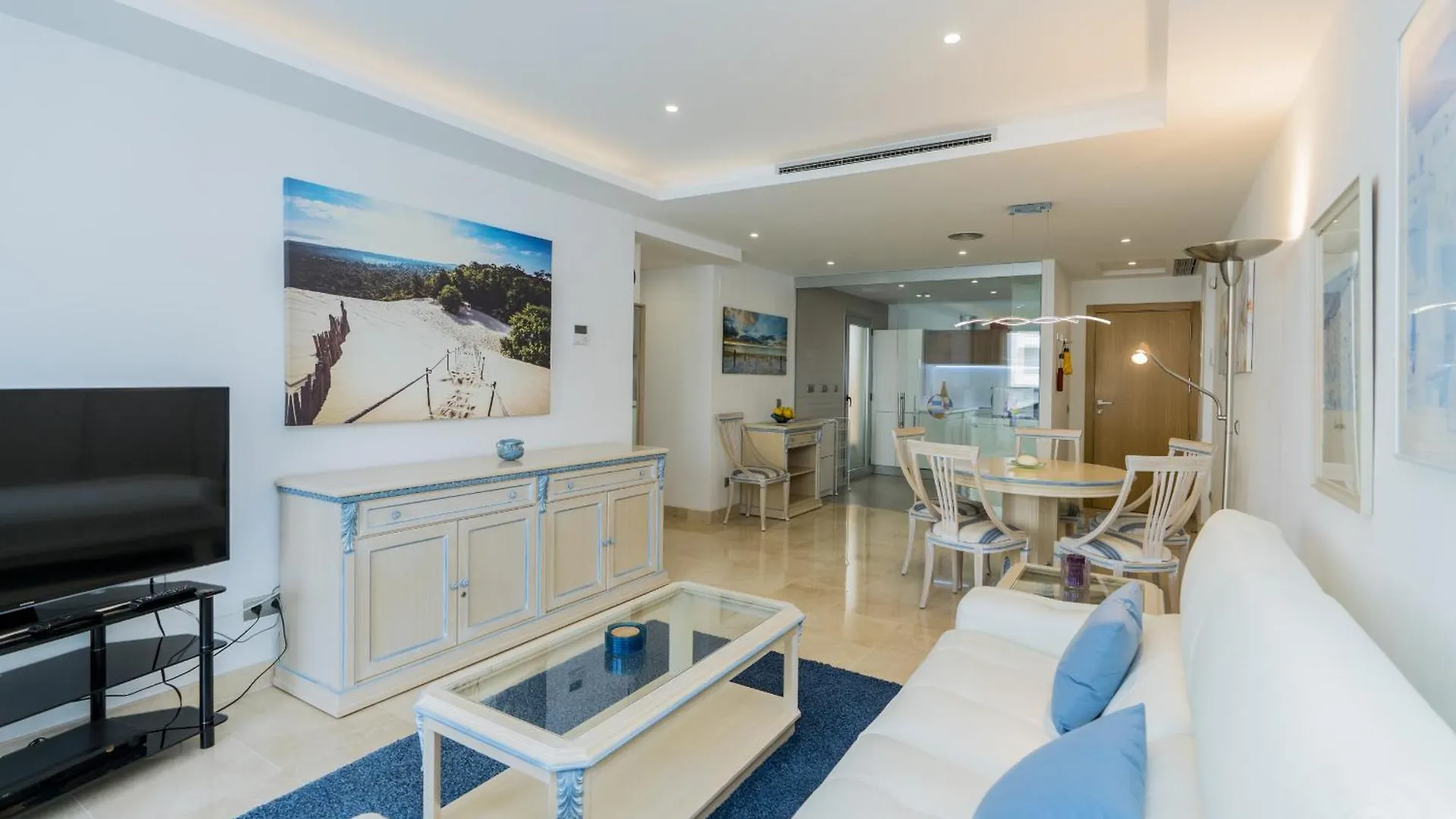 Centrico Apartamento Cerca Playa San Pedro 马尔韦利亚 西班牙